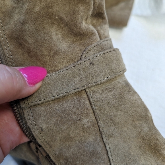 Blake Scott Beige Suede Slouch Boots with Heel 9.5 - Picture 9 of 11